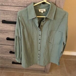 Listicle Green Button-Up Blouse